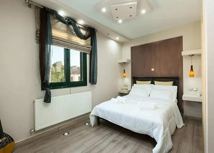 Eleanna's Luxury Ferienhaus *